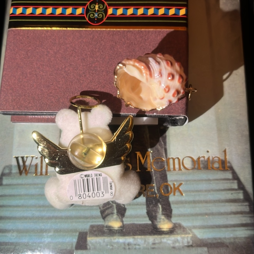 Shell Pendant Bundle - Picture 7 of 7